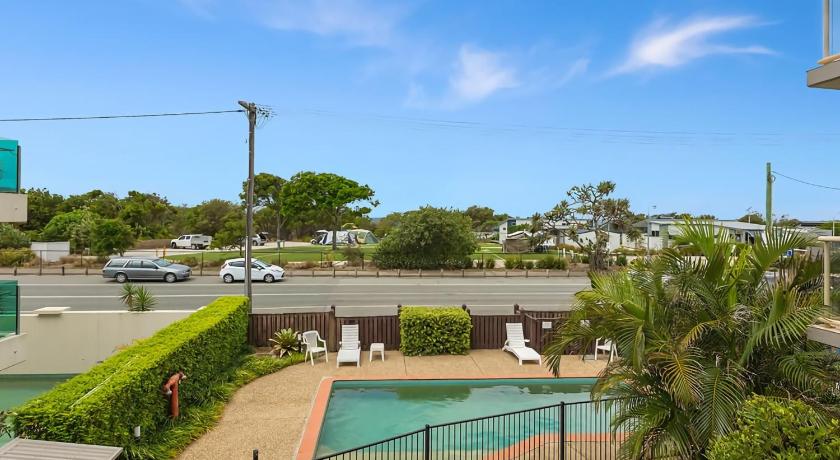 Beach Bliss Luxurious Apartment with Pool photo