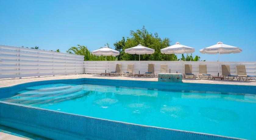 Oniros by Prestige Bookings photo