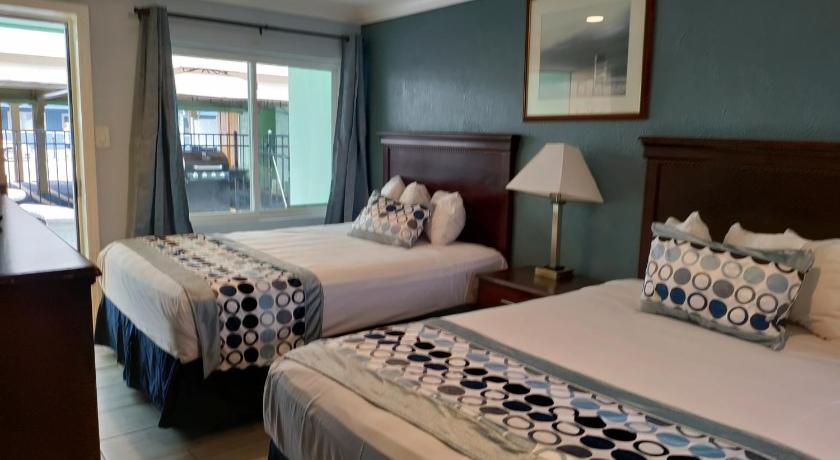 Sunset Beach Hotel