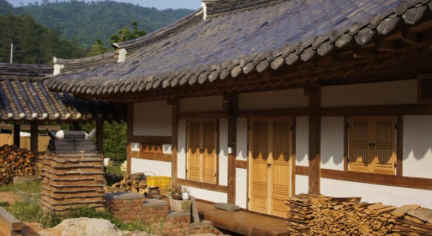 Image of One-Bedroom Villa 2