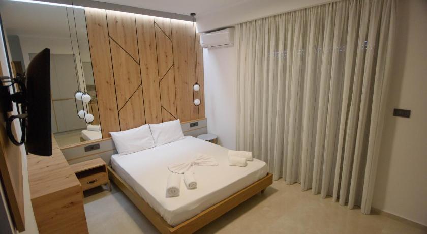 Image of Superior King Room 0