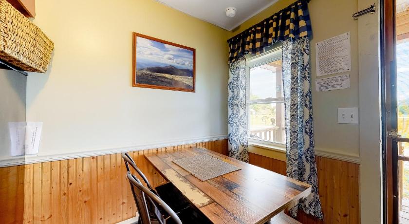 Valley Brook Cottage 2 photo