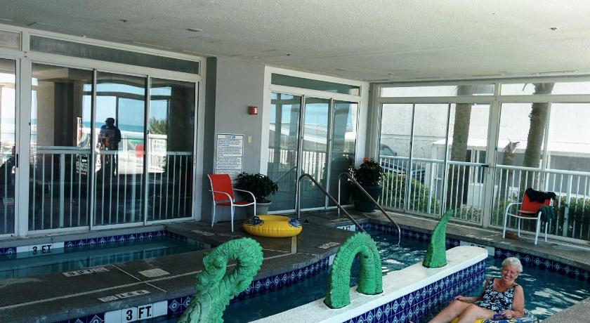 Swimming pool, Sea Dip Oceanfront in Myrtle Beach (SC)