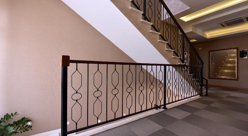 Hotel Lazaro photo