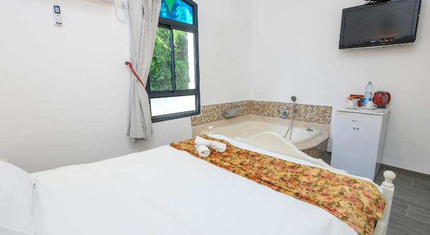 Image of Deluxe Double Room 3
