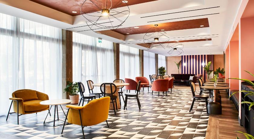 ローマ Hotel Villa Pamphili Roma 4つ星 ホテル レストラン