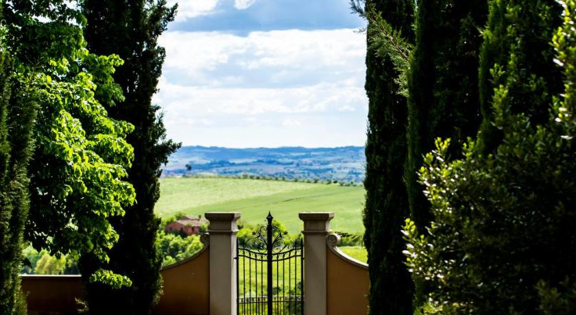 Villa Loggio Winery and Boutique Hotel