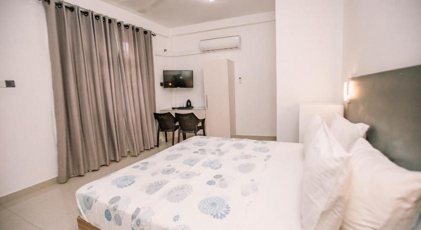 Burberry Residencies Entire apartment (Colombo) - Deals, Photos & Reviews