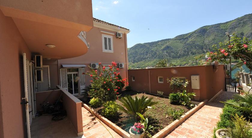 Apartments Marilu photo