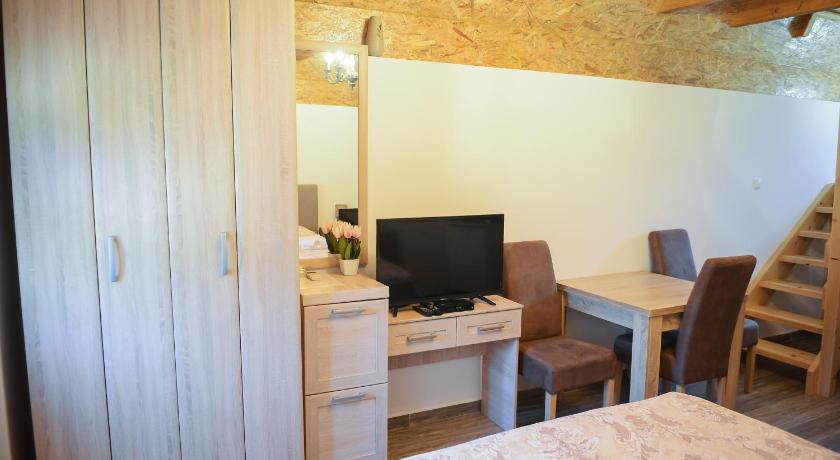 Image of Studio Apartment 4
