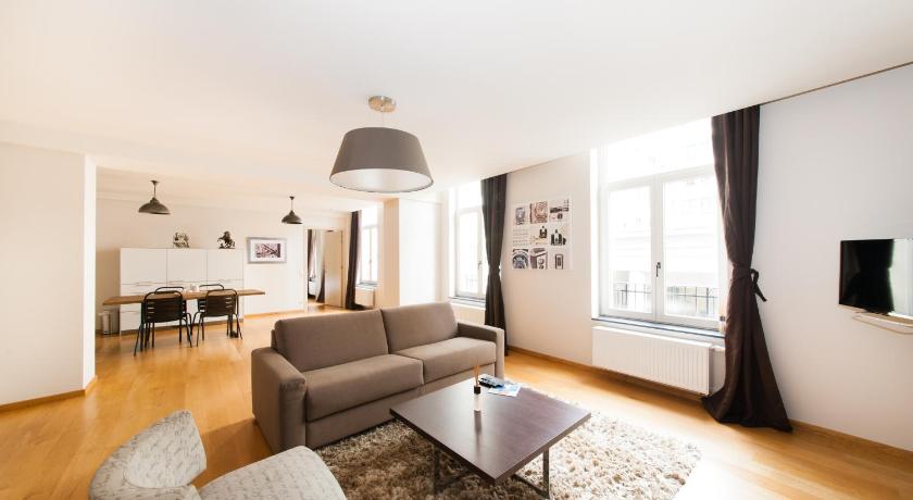 Smartflats Design Monnaie Apartment Brussels Deals - 