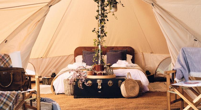 The Quaives - Cottages &amp; Glamping — Hotel in Littlebourne