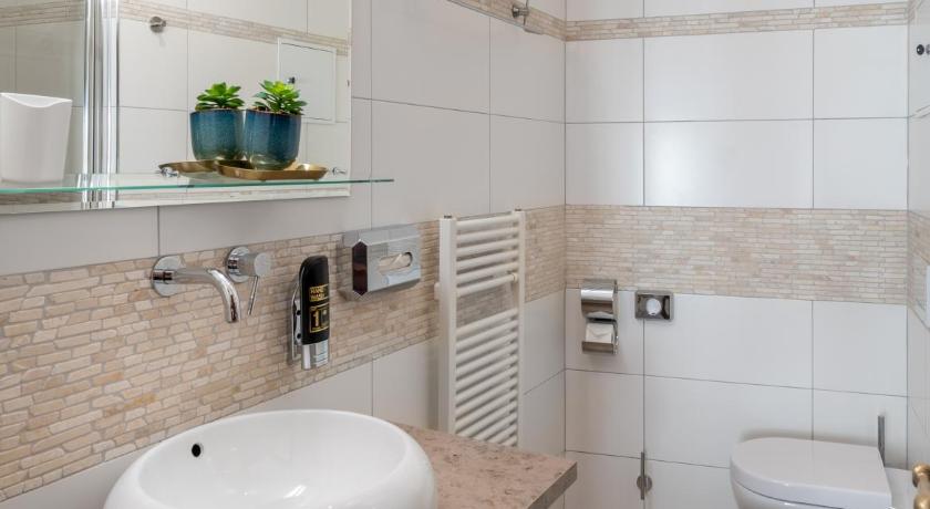 Aurus Hotel by Prague Residences photo