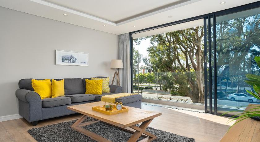 Warwick Apartments by Propr photo