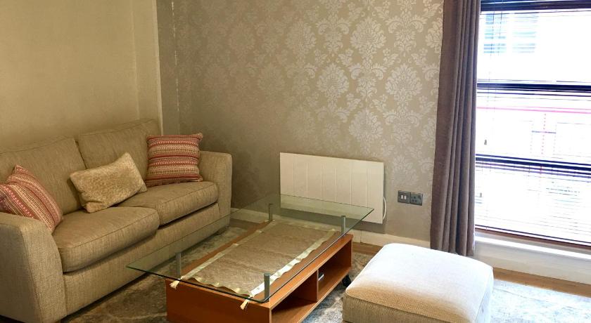 One-bedroom Rotherhithe/Bermondsey flat, Central London, UK photo