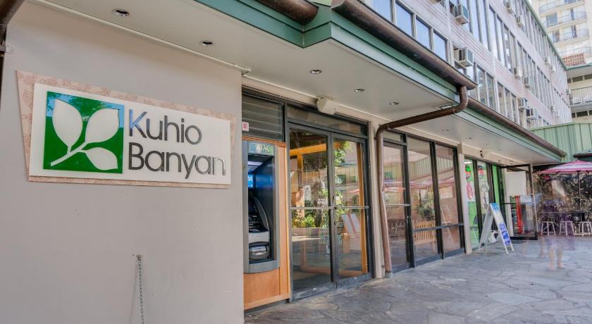 Kuhio Banyan Hotel photo