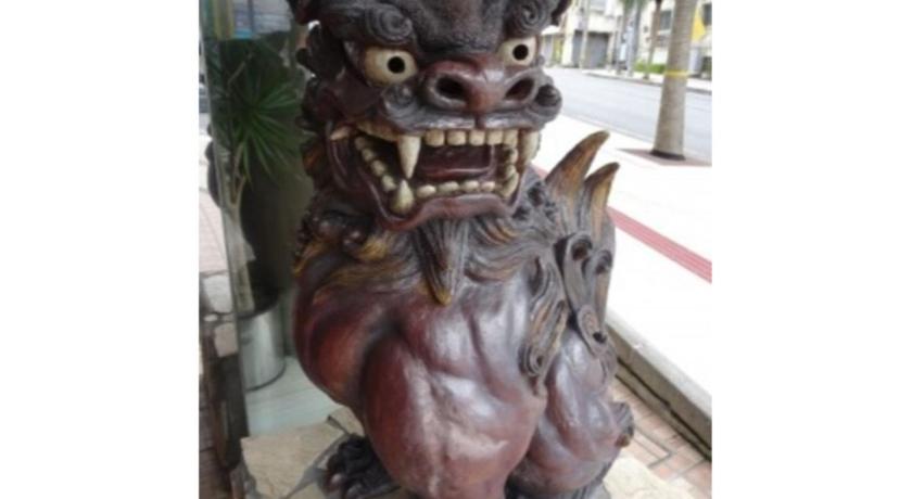 a statue of a bear sitting on a bench, Hotel New Century - Vacation STAY 90370 in Okinawa Main island