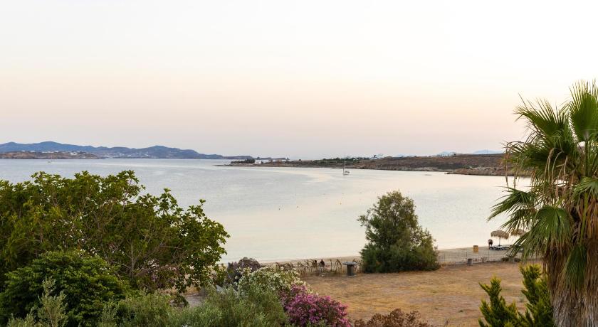 Omilos Beachfront House