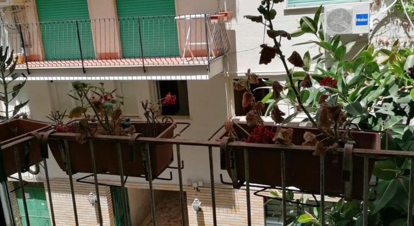 Residence Appartamenti Santa Teresa a Chiaia photo