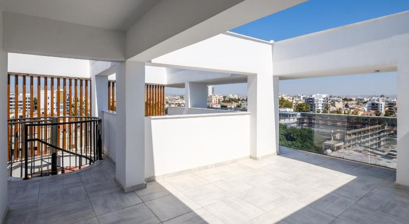 Solaar Apartments st Lazarous photo