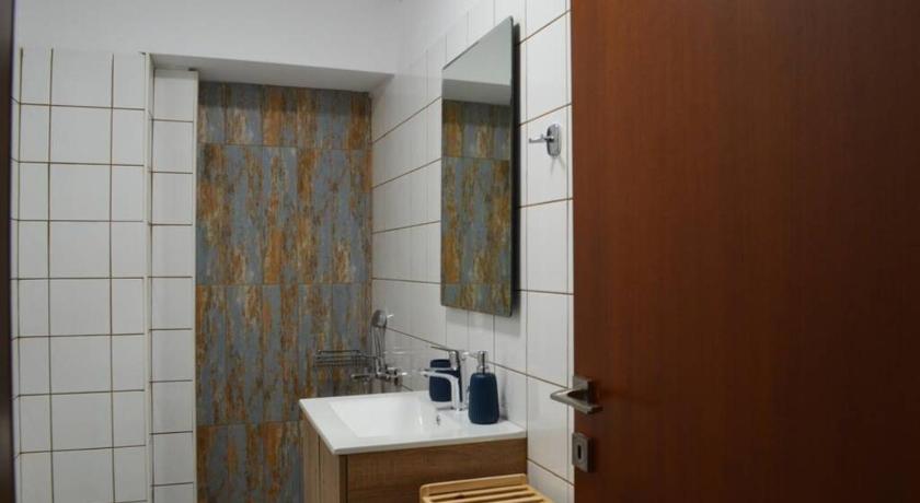 Evanthia apartment photo