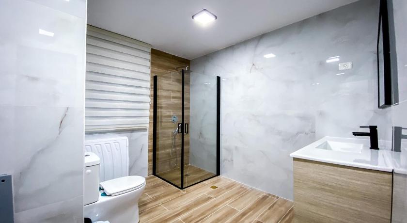 City Apartments - image 3