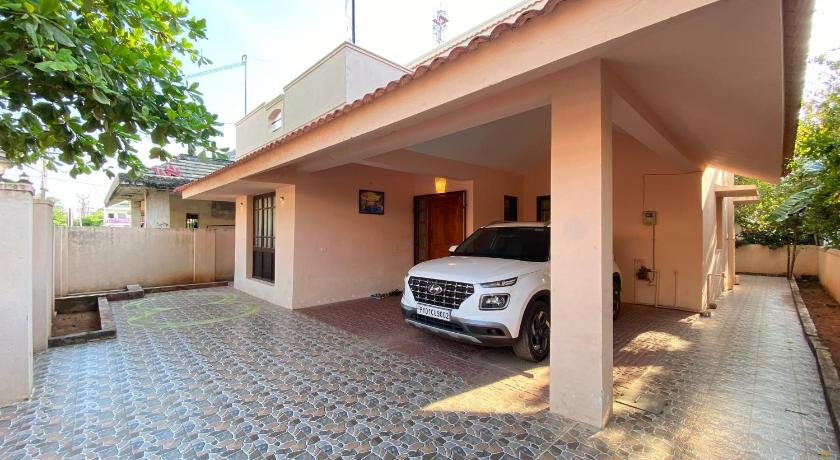 Le Royce 4bhk Bungalow - Family Stay — Hotel in Pondicherry