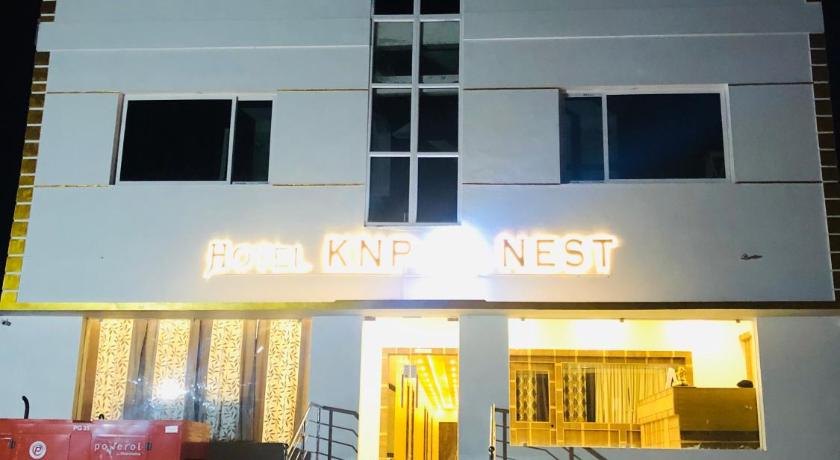 Hotel KNP Nest
