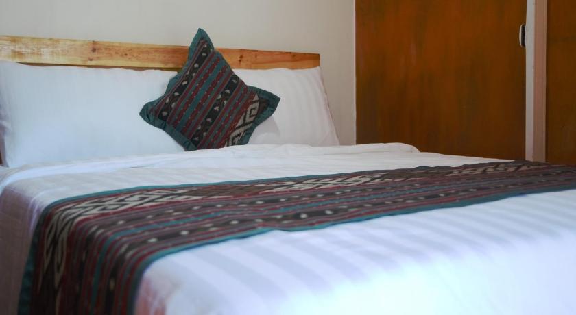 Image of Family Room 7
