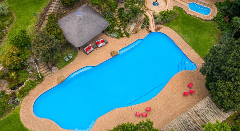 Cavern Resort & Spa photo