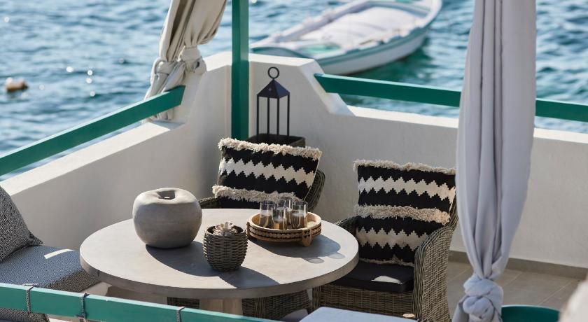Terra Mare Suites photo