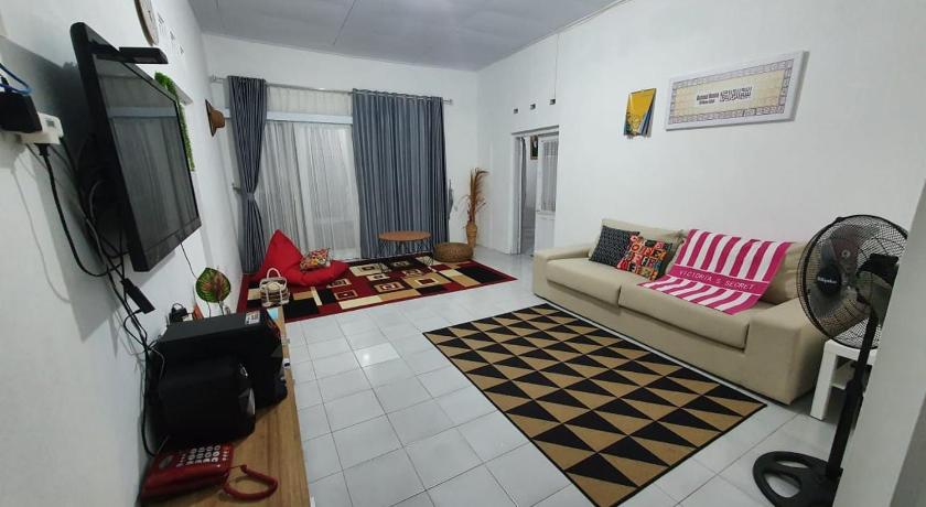 Stay@Pitaloka — Hotel in Cirebon