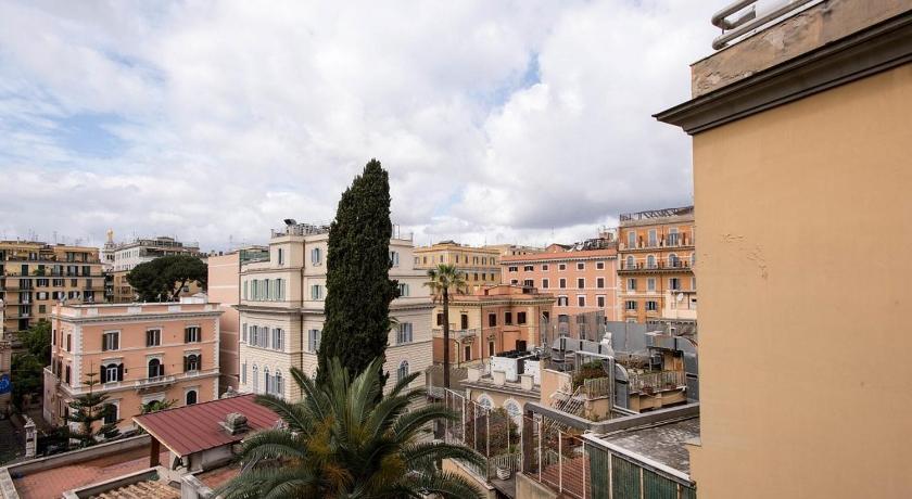 Hotel Artromano photo