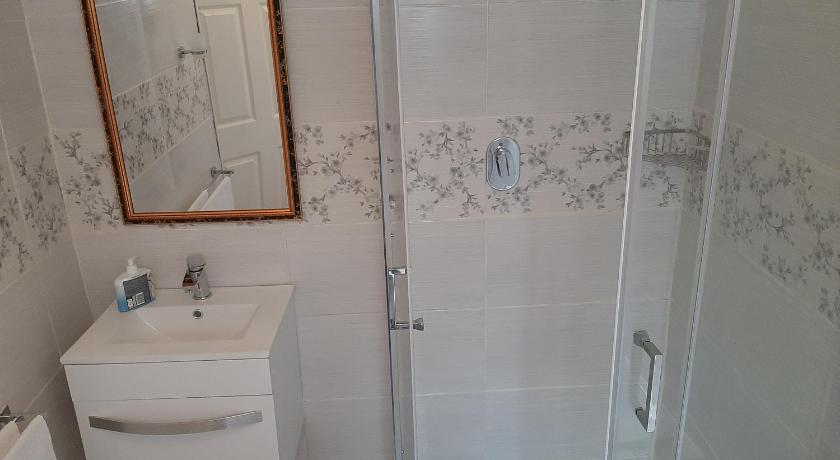 Lesedi Self Catering photo