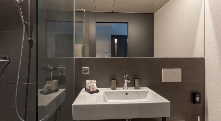 Centurion Swiss Quality Hotel photo