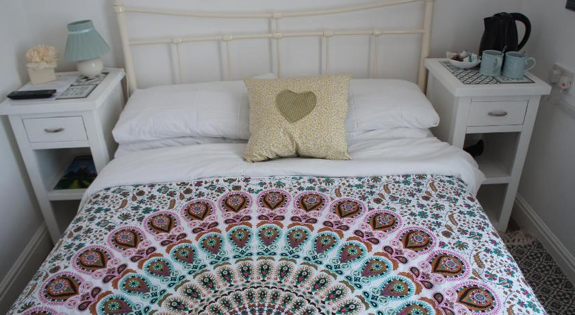 Image of Small Double Room 10