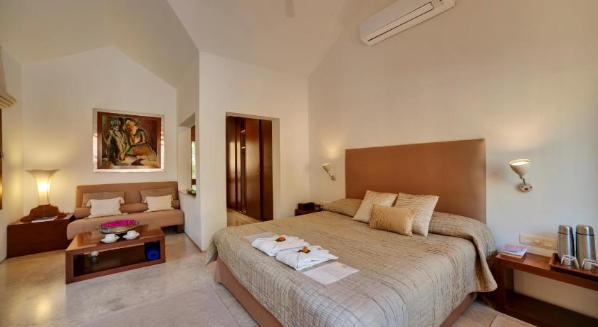 Image of Double Room with Pool View 0