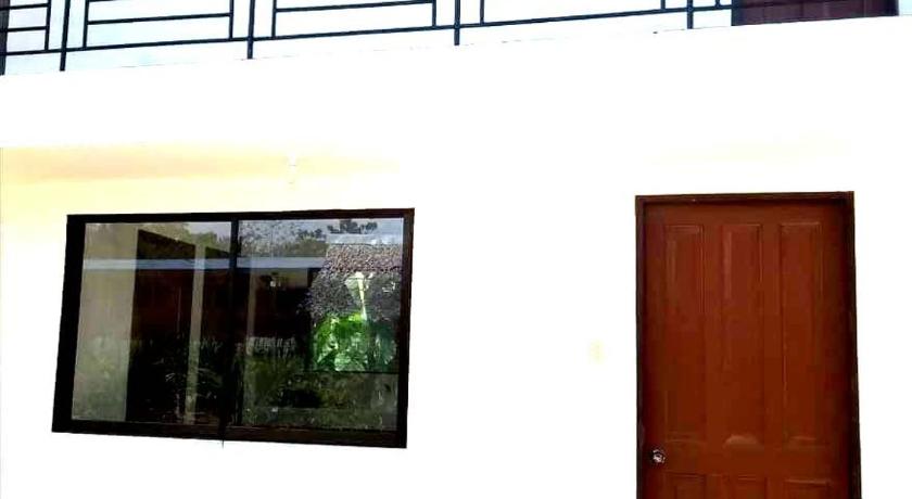 Image of Apartment with Balcony 4