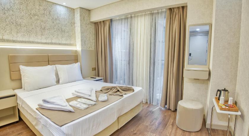 florina hotel - image 2