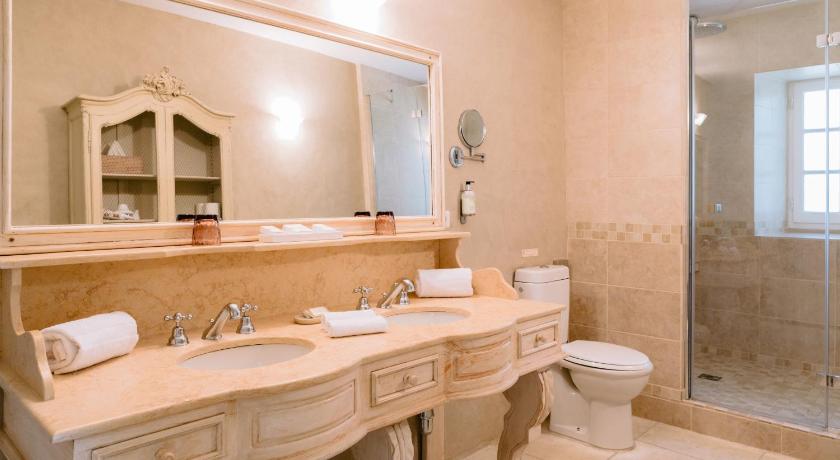 Le Mas De La Rose - Chateaux & Hotels Collection (Le Mas de la Rose)