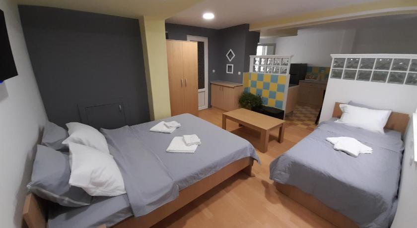 BATO Rooms photo