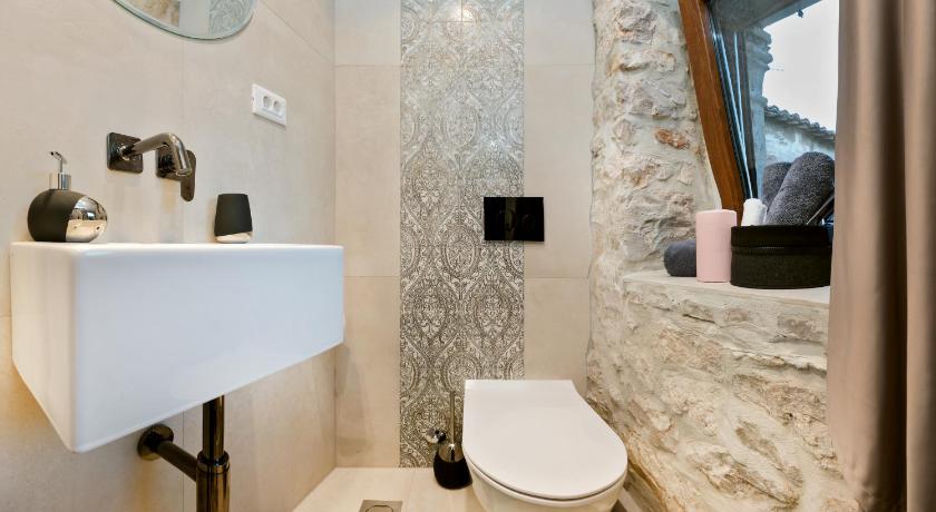 Luxury Studio Apartment Eminence Split in the old center of Split on Pjaca square photo