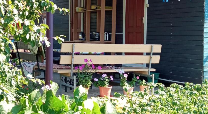 Guest house Tihaya ulochka — Hotel in Tarusa