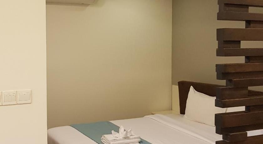 Galaxy Residence Condo photo