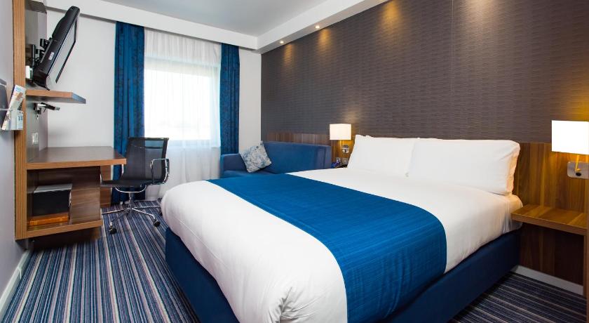 Holiday Inn Express London-Wimbledon-South