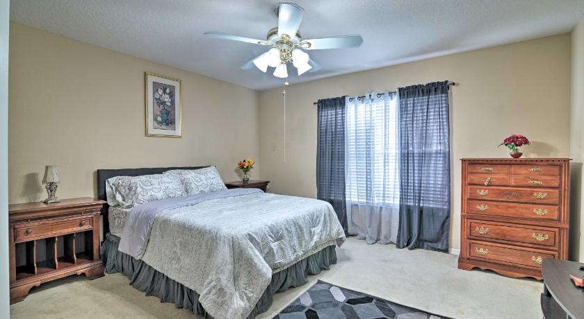 Spacious Brandon Home about 12 Miles to Tampa! photo