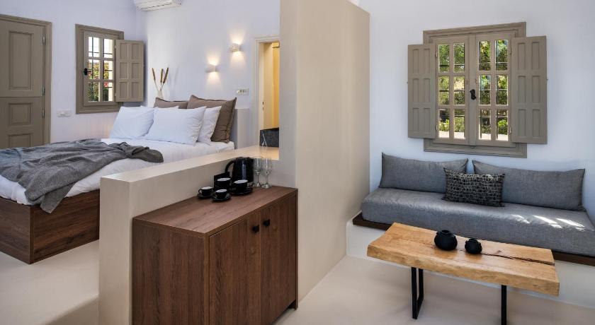 Azanti Suites - Adults Only photo