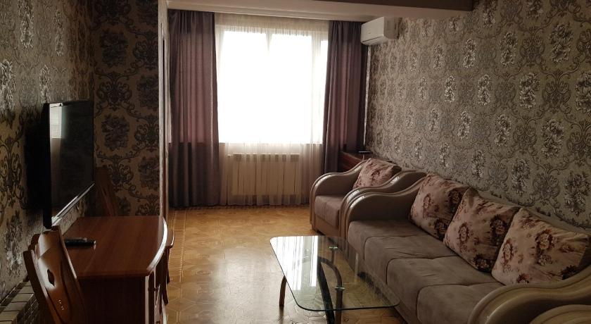 Luxury Apartment-1 in the Center of Yerevan, Safaryans Family photo