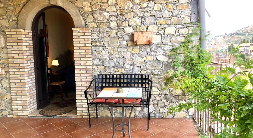Villa Almoezia Charming B&B photo