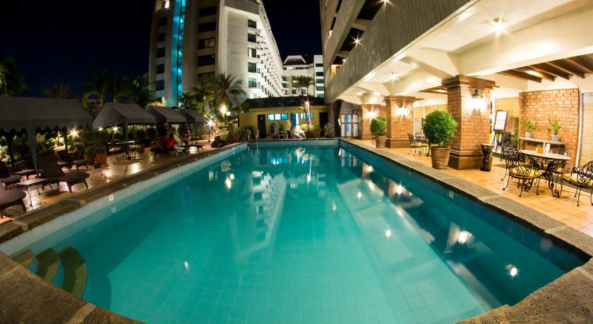 Copacabana Apartment Hotel – (Staycation is Allowed)